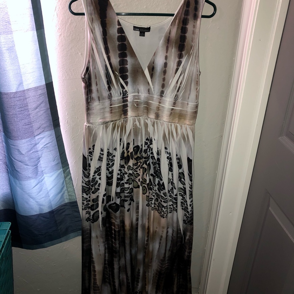 I.N. Studio maxi dress